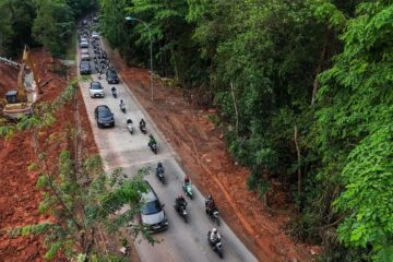 Ruas Jalan Gajah Mada, jalan tanjakan menuju Hotel Vista yang sebelumnya mengalami perbaikan, kini telah selesai diperbaiki