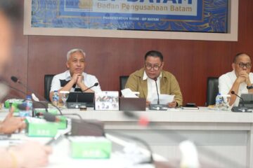 BP Batam Tunda Penyesuaian Tarif Peti Kemas